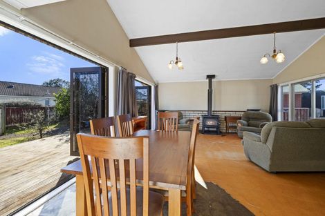 Photo of property in 11 Atkinson Street, Waitara, 4320