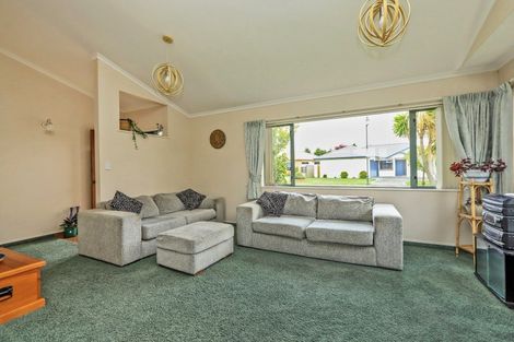 Photo of property in 9 Flemington Place, Taradale, Napier, 4112