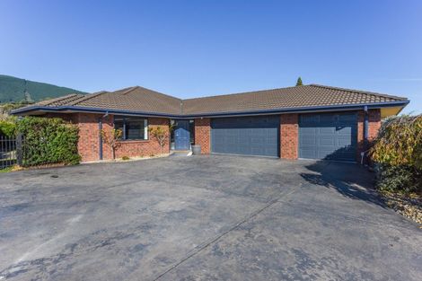 Photo of property in 20 Woodstock Place, Stoke, Nelson, 7011