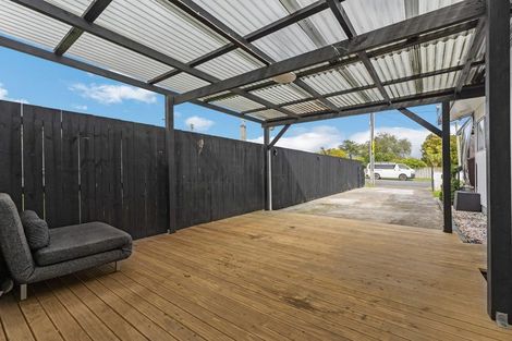 Photo of property in 47a Tawa Crescent, Manurewa, Auckland, 2102