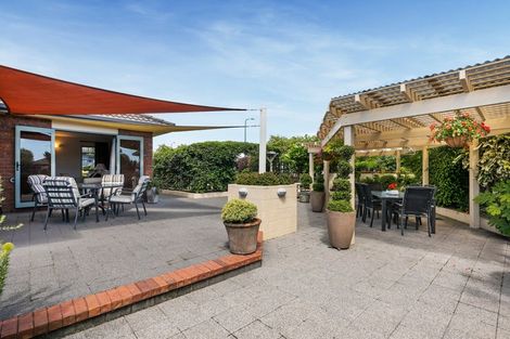 Photo of property in 22 Manor Park Drive, Pyes Pa, Tauranga, 3112