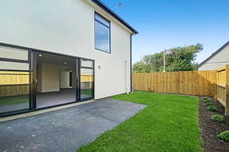 Photo of property in 2/15 Rawhiti Avenue, New Brighton, Christchurch, 8083