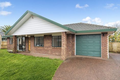 Photo of property in 22a Martin Jugum Lane, Ranui, Auckland, 0612