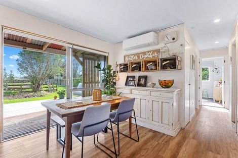 Photo of property in 2326 State Highway 16, Helensville, 0875