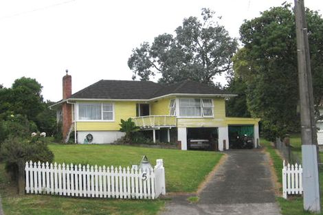 Photo of property in 5 Mackwood Place, Birkdale, Auckland, 0626
