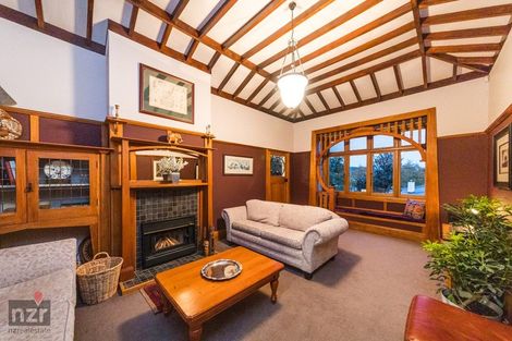 Photo of property in 74 Brightwater Terrace, Terrace End, Palmerston North, 4410