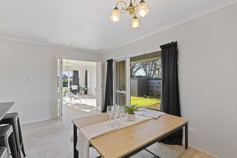 Photo of property in 283a Mangorei Road, Merrilands, New Plymouth, 4312