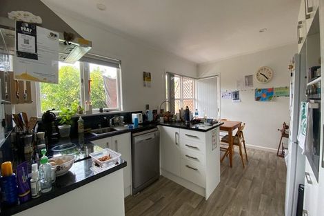 Photo of property in 85 Tiraumea Drive, Pakuranga, Auckland, 2010