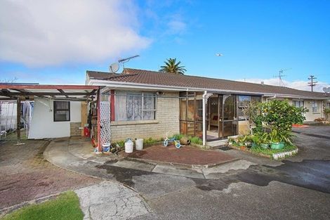 Photo of property in 4/98 Carruth Road, Papatoetoe, Auckland, 2025