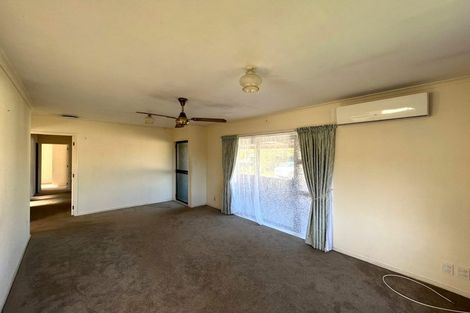Photo of property in 2/36 Pukeroa Place, Papakura, 2110