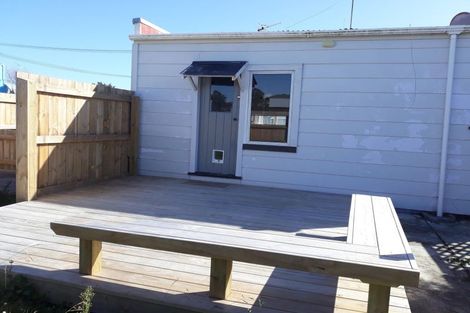 Photo of property in 11 Thomas Place, Foxton Beach, Foxton, 4815
