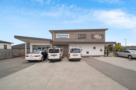 Photo of property in 178c Princes Street West, Pukekohe, 2120