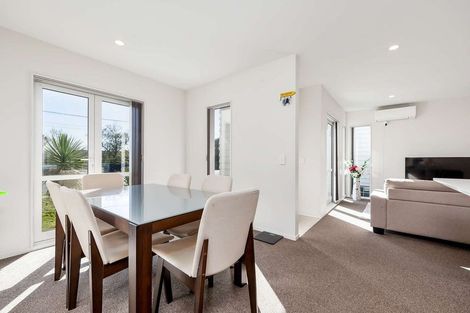 Photo of property in 21 Tribute Loop, Takanini, 2112