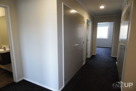 Photo of property in 213 Hobsonville Point Road, Hobsonville, Auckland, 0616