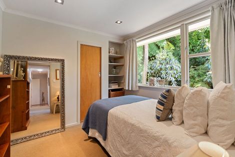 Photo of property in 7 Doris Gordon Crescent, Crofton Downs, Wellington, 6035