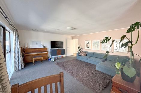 Photo of property in 1/801 Beach Road, Browns Bay, Auckland, 0630