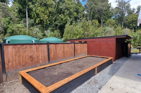 Photo of property in 8 Hurren Place West, Kumara Junction, Hokitika, 7882