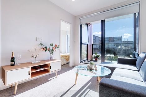 Photo of property in 312/19 Rawene Road, Birkenhead, Auckland, 0626