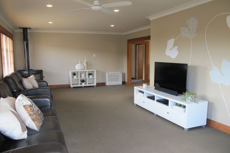 Photo of property in 222 Pakura Street, Te Awamutu, 3800