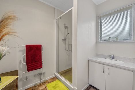 Photo of property in 8 Anna Place, Hilltop, Taupo, 3330