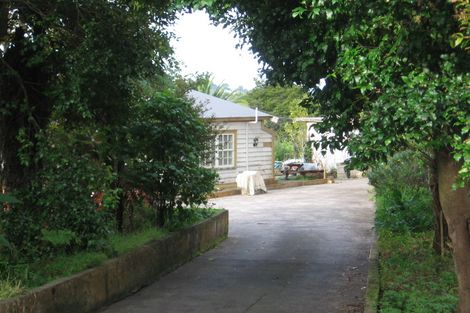 Photo of property in 384 Huia Road, Titirangi, Auckland, 0604