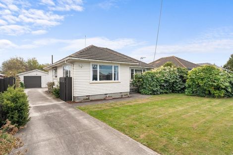 Photo of property in 120 Springs Road, Hornby, Christchurch, 8042