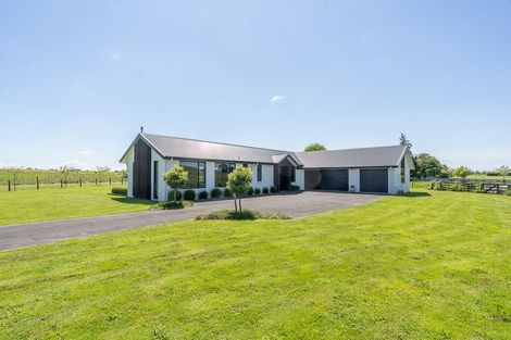 Photo of property in 133 Robson Road, Ngahinapouri, Hamilton, 3290