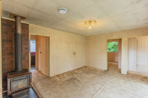 Photo of property in 16 Russell Street, Otane, 4202