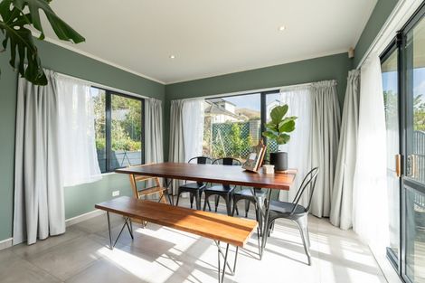 Photo of property in 7 Amesbury Drive, Churton Park, Wellington, 6037