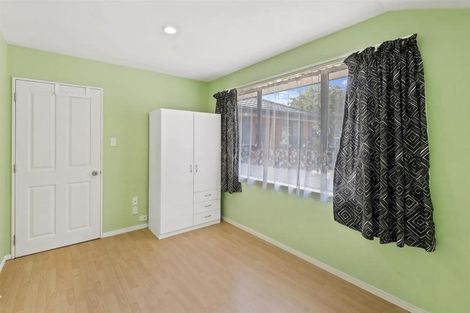 Photo of property in 1 Roche Avenue, Upper Riccarton, Christchurch, 8041
