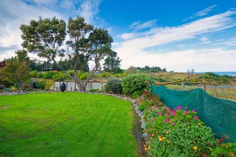 Photo of property in 92 Churchill Street, Kaikoura, 7300