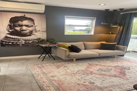 Photo of property in 14a Glade Place, Birkenhead, Auckland, 0626