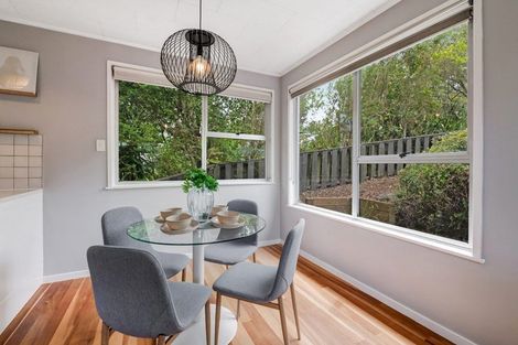 Photo of property in 14 Orton Street, Glenfield, Auckland, 0627
