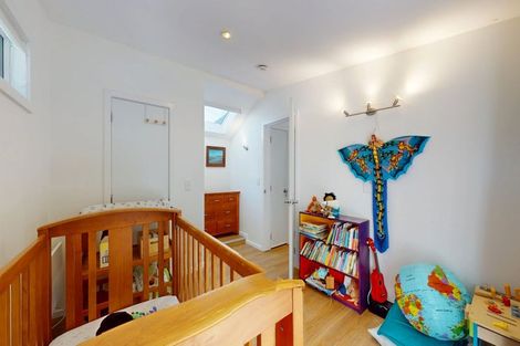 Photo of property in 103 Houghton Bay Road, Houghton Bay, Wellington, 6023
