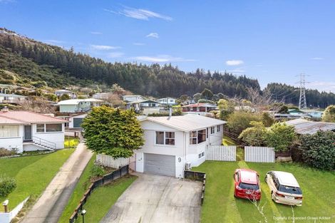 Photo of property in 9 Teal Place, Selwyn Heights, Rotorua, 3015