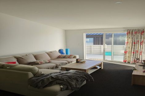 Photo of property in 74u9 Derwent Street, Island Bay, Wellington, 6023