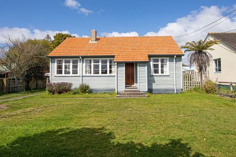 Photo of property in 12 Station Road, Te Puke, 3119