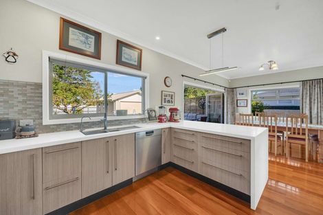 Photo of property in 16 Alamein Crescent, Onekawa, Napier, 4110