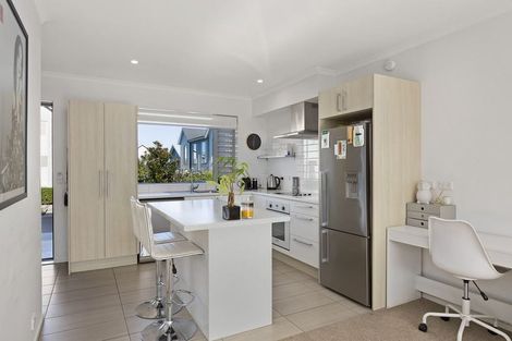 Photo of property in 6 Shelduck Way, Hobsonville, Auckland, 0616