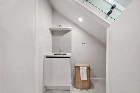 Photo of property in 13b Dominion Street, Takapuna, Auckland, 0622