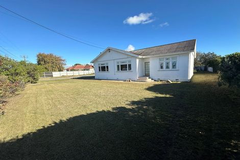 Photo of property in 77 Bridge Street, Bulls, 4818