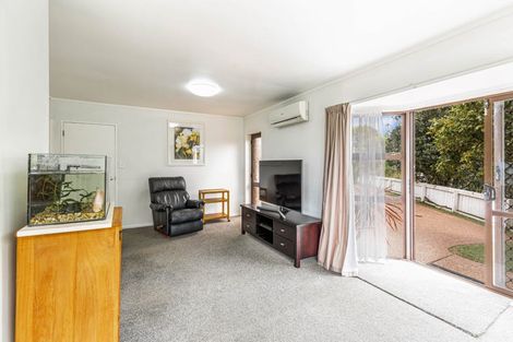 Photo of property in 1/60 Nikau Street, New Lynn, Auckland, 0600