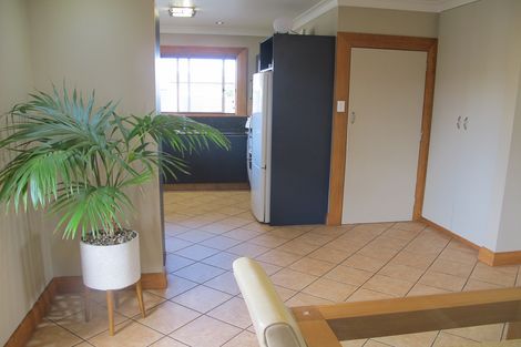 Photo of property in 222 Pakura Street, Te Awamutu, 3800