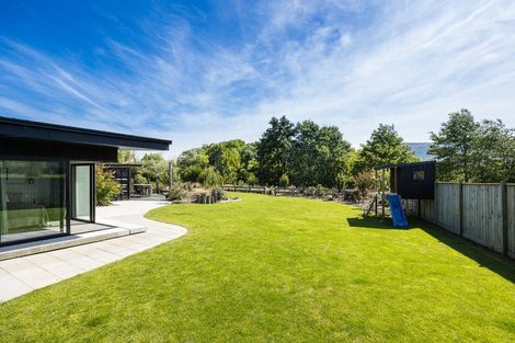 Photo of property in 10 Rodeo Place, Outram, 9019