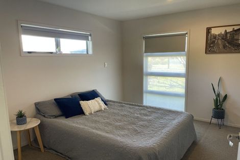 Photo of property in 4 Butterworth Crescent, Papamoa Beach, Papamoa, 3118