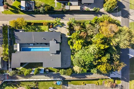 Photo of property in 27 Jervois Road, Jervoistown, Napier, 4112