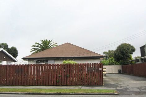 Photo of property in 109 Gayhurst Road, Dallington, Christchurch, 8061