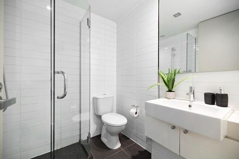 Photo of property in The Beeches Apartments, 9/60 Hallenstein Street, Queenstown, 9300