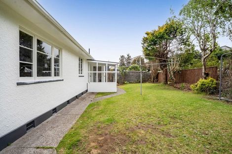 Photo of property in 19a Lorna Street, Lynmouth, New Plymouth, 4310