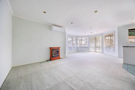 Photo of property in 22 Mahoney Drive, Albany, Auckland, 0632